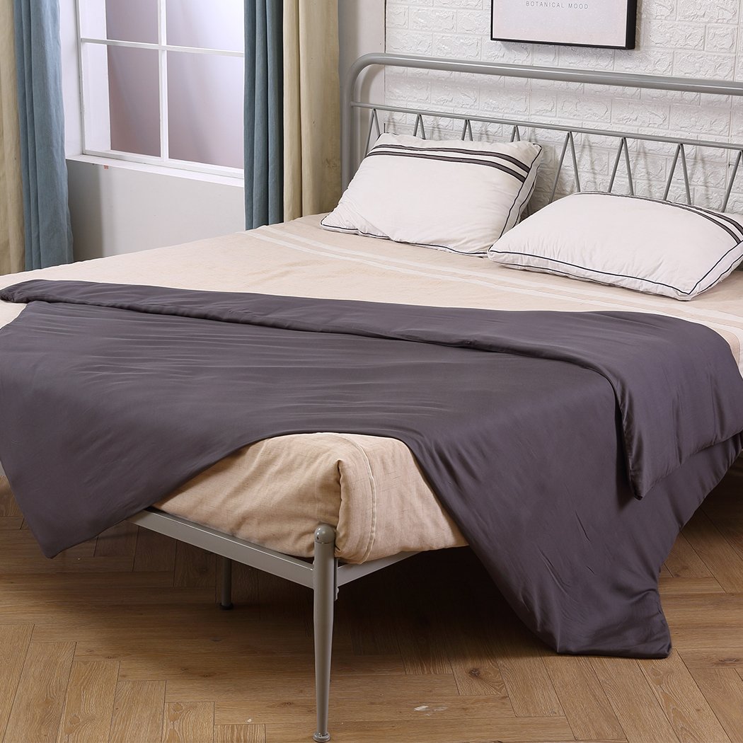 DreamZ 9KG Weighted Blanket in dark grey with a bamboo cover, showcasing its 5-layer design and removable zipped cover.